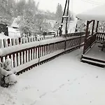 Viktoria- Neakceptujeme Mlade Partie Nyaraló *