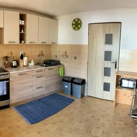 Prázdninový dům Viktoria- Neakceptujeme Mlade Partie *