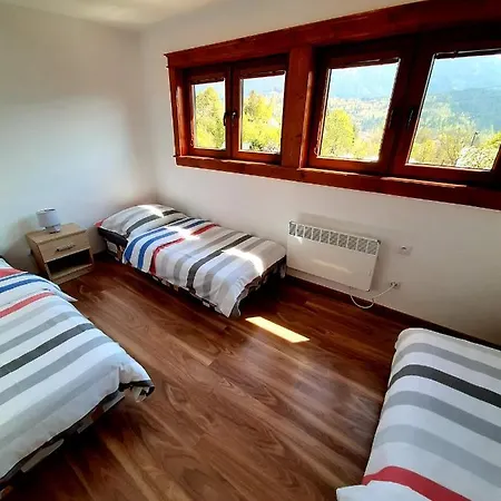Viktoria- Neakceptujeme Mlade Partie Ferienhaus