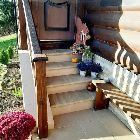 Viktoria- Neakceptujeme Mlade Partie Prázdninový dům